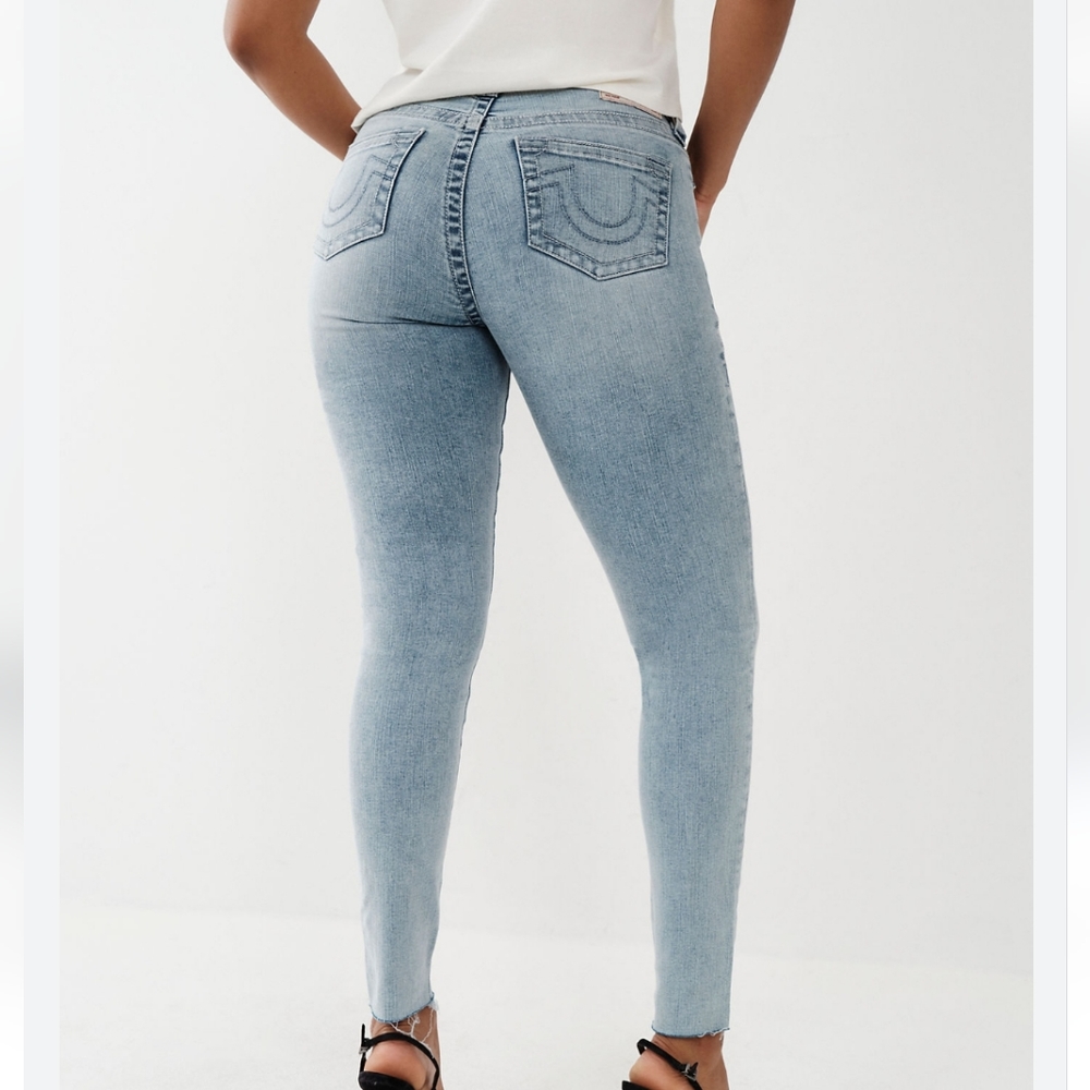 True Religion Jeannie Curvy NWTs Jeans size 28 Light Breaker wash